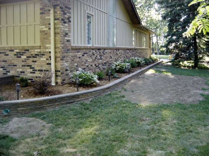 Landscape Retaining Wall